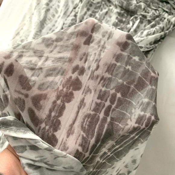 Love Is For Eternity maxi cover-up in a white and gray color combo- L - Picture 12 of 13